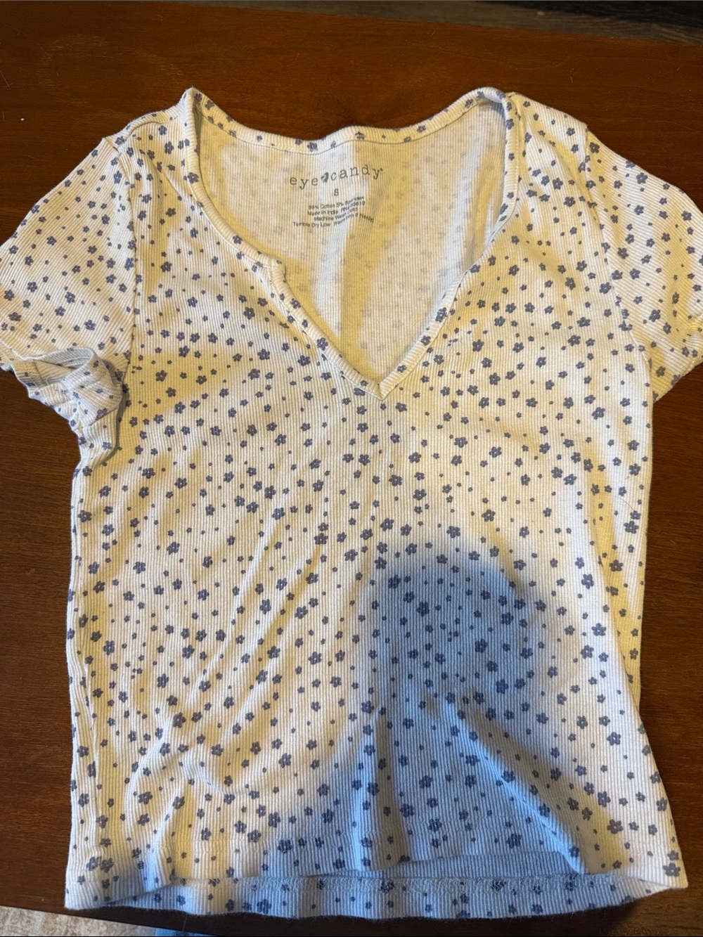 eye candy White Ribbed V-Neck Tee with Blue Floral Dots